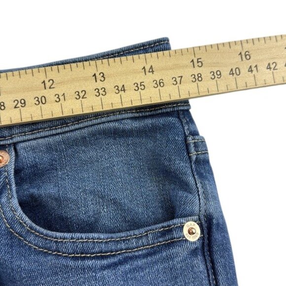 GAP Classic Straight Crop Raw Hem Women's Size 28 - Picture 8 of 10